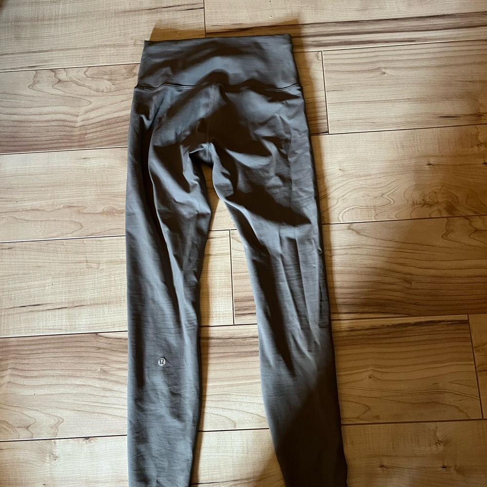 lululemon athletica Leggings Size 6
